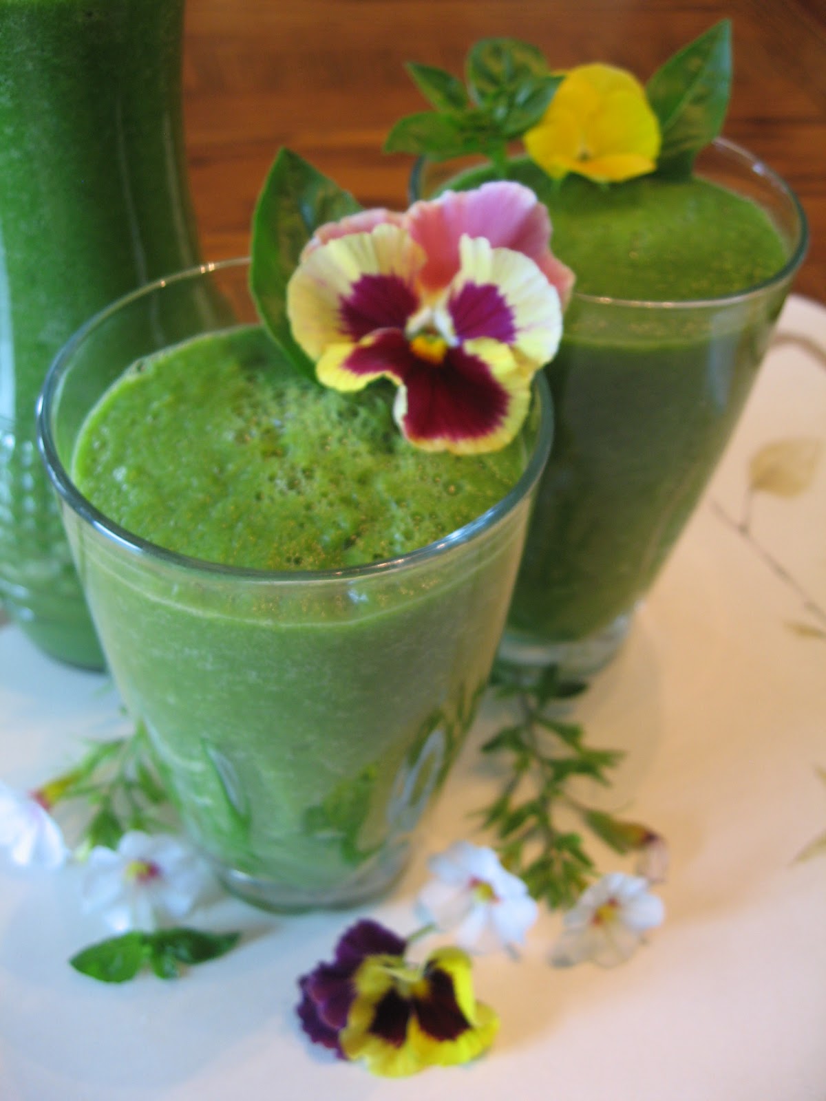Systemic Candida Green Smoothies Galore!