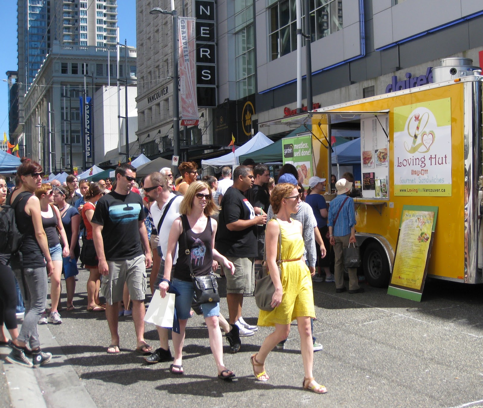 Vancouver Veg Fest 2012 and Vegan Fast Food from The Loving Hut
