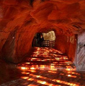 Khewra Salt Mines KNOW WHAT IS HAPPENING IN THIS WORLD