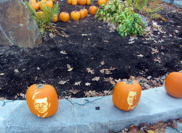 A Rolling Crone October 2012