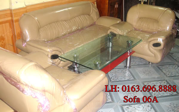 Dọn nhà thừa cái bàn kính đẹp phòng khách đẹp bán cho ai cần đây Dọn nhà thừa cái bàn kính đẹp phòng khách đẹp bán cho ai cần đây