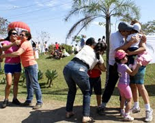 ABRAÇO NO IGAPÓ