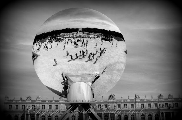 Sky mirror Anish Kapoor Versailles