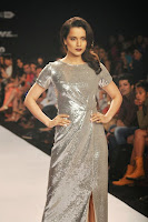 Gorgeous Kangna Ranaut walks for Dorothy Perkins at LFW 2014