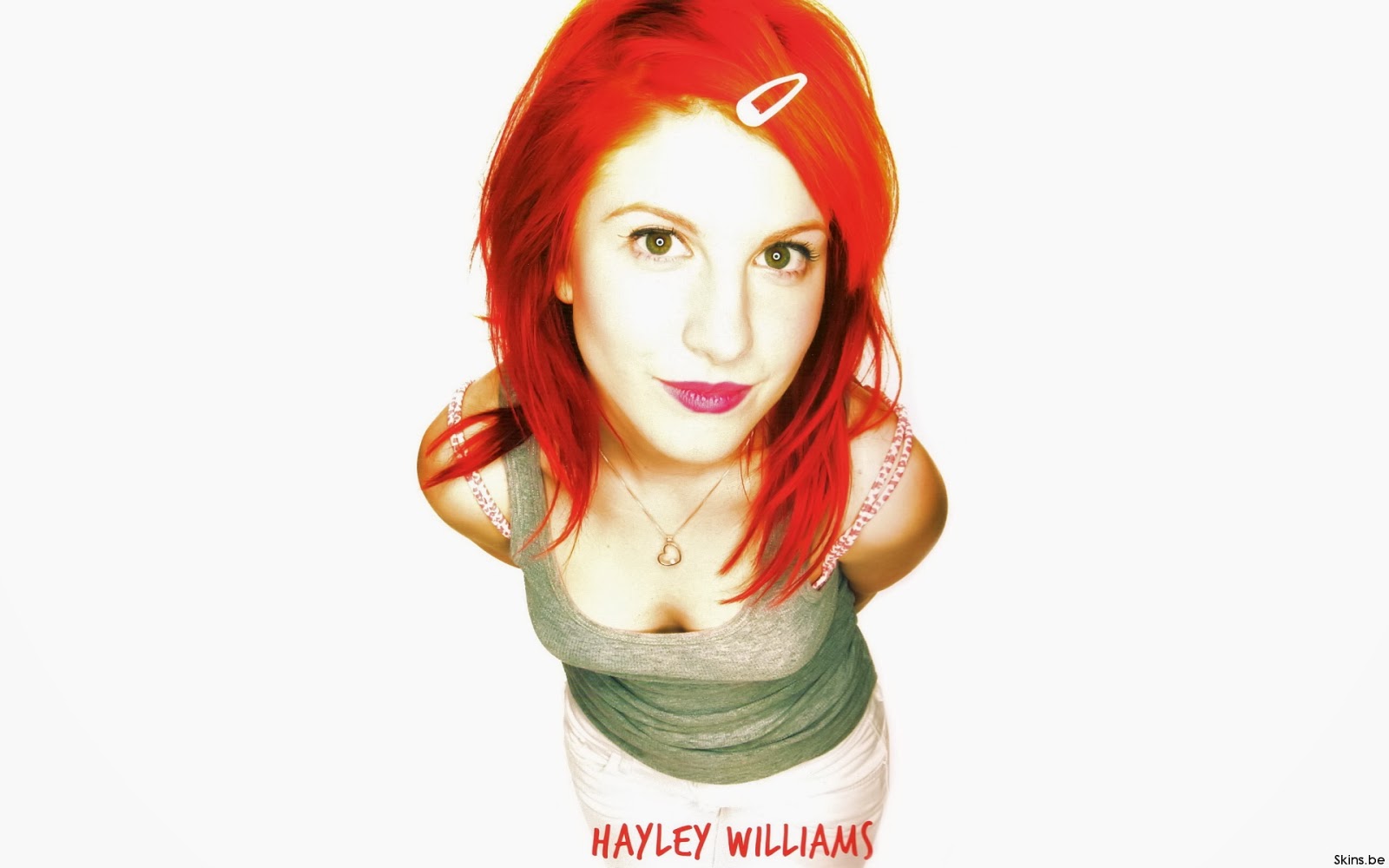 Haley Williams Fakes Telegraph