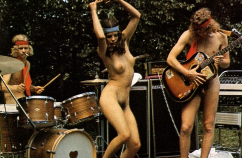 Freedom Research: Nude Jams.
