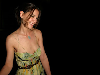Katie Holmes Latest Wallpapers