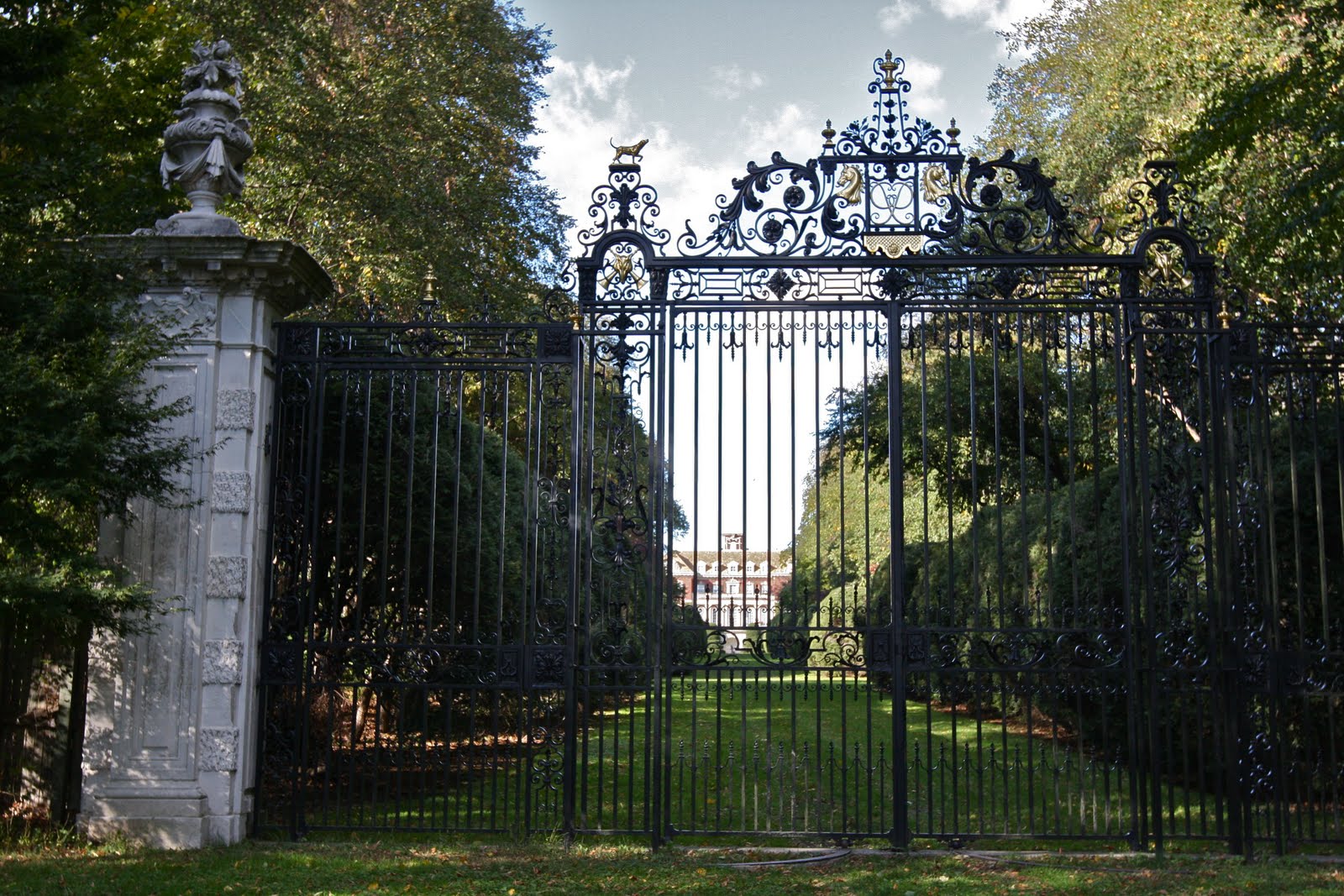 Old Westbury House