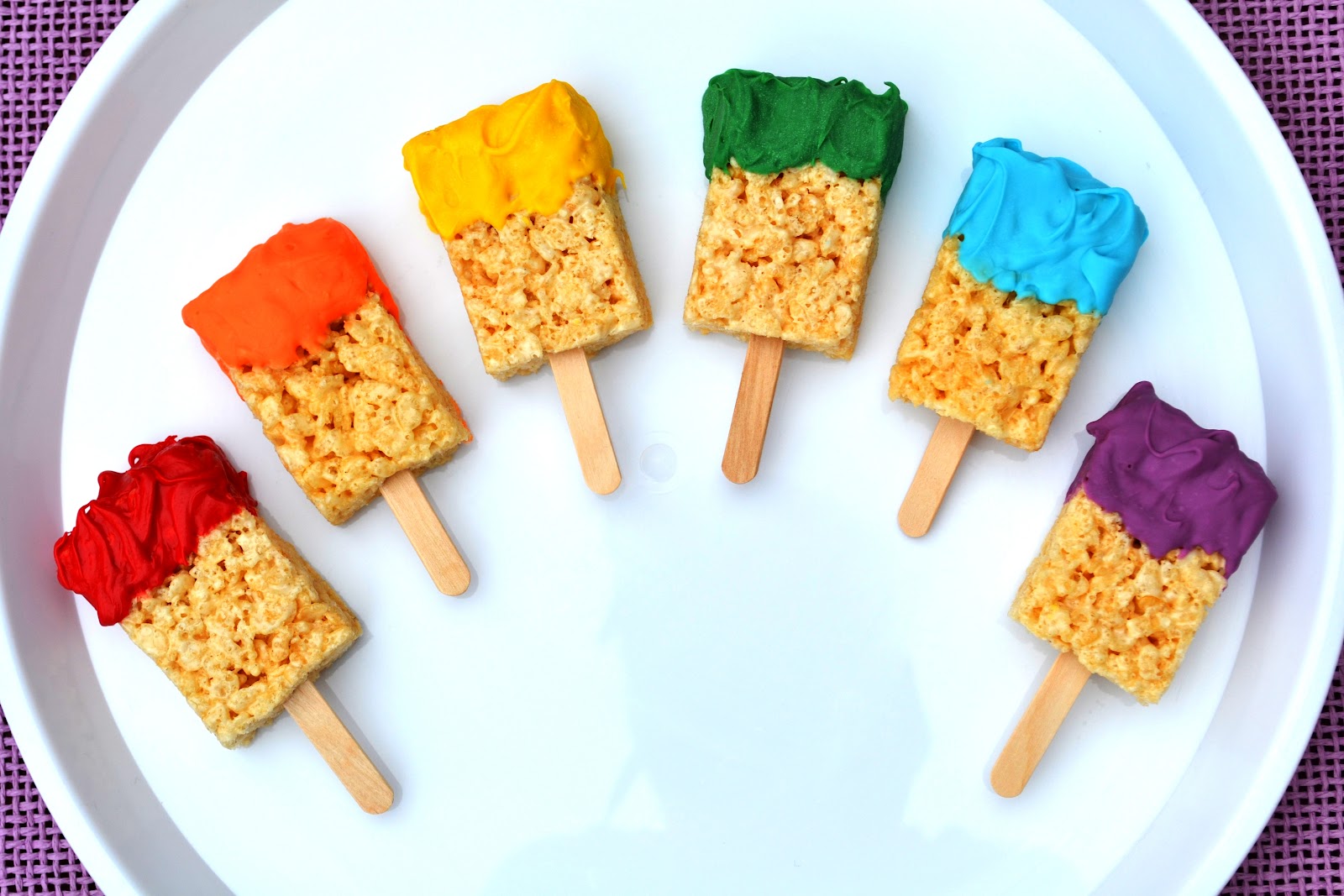 Sweetology Rice Krispie Treat Paint Brushes Plus "Minute to Win It