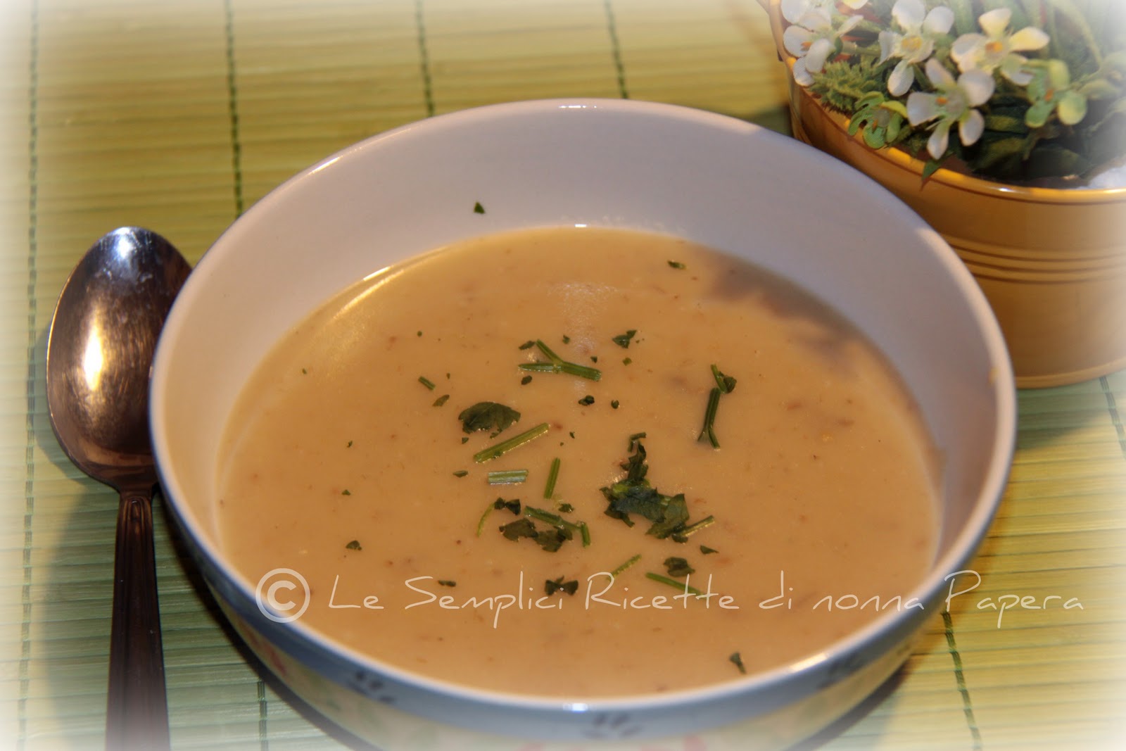 Le semplici ricette di Nonna Papera ZUPPA DI PATATE E FUNGHI PORCINI