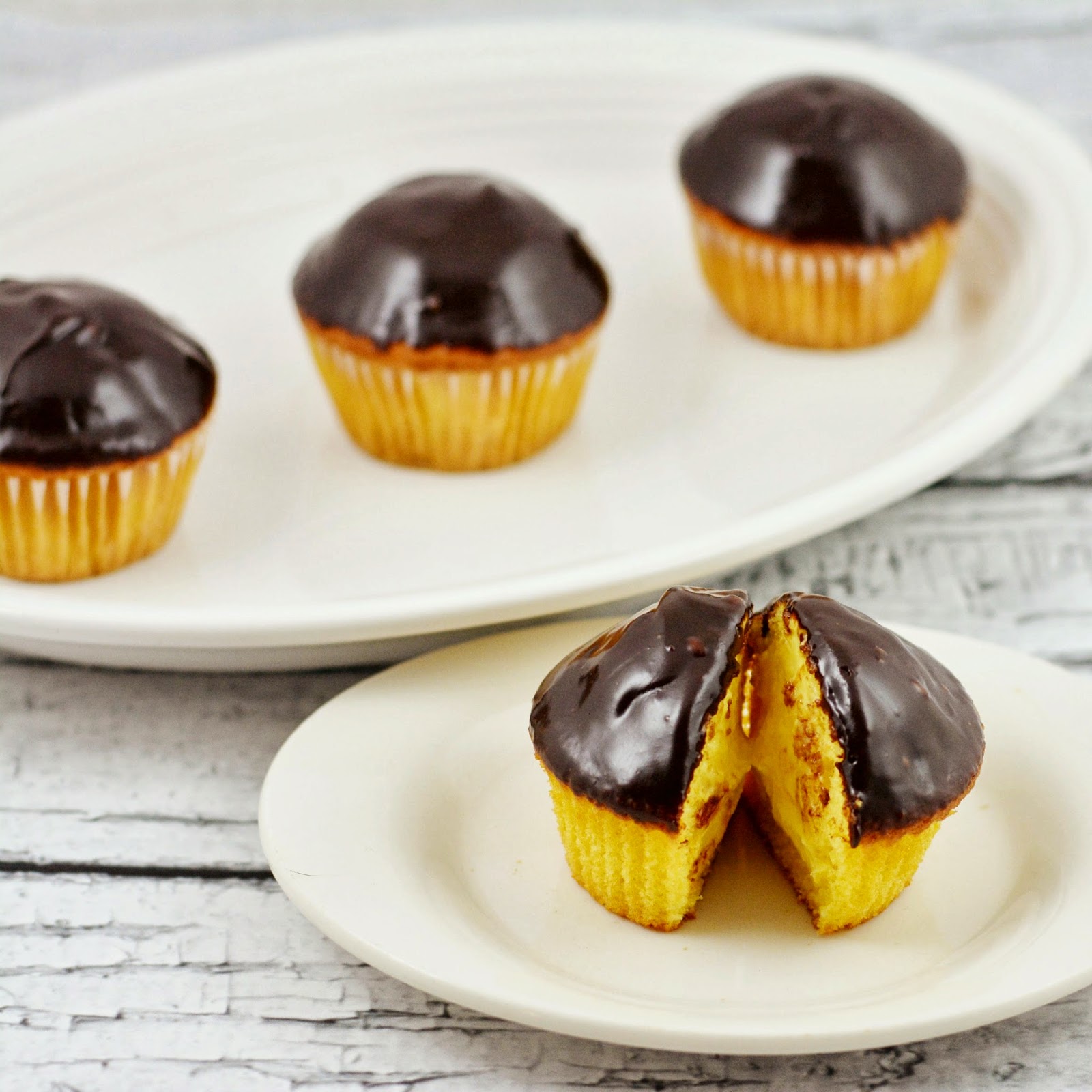 Life With 4 Boys Mind Blowing Boston Cream Pie Cupcakes