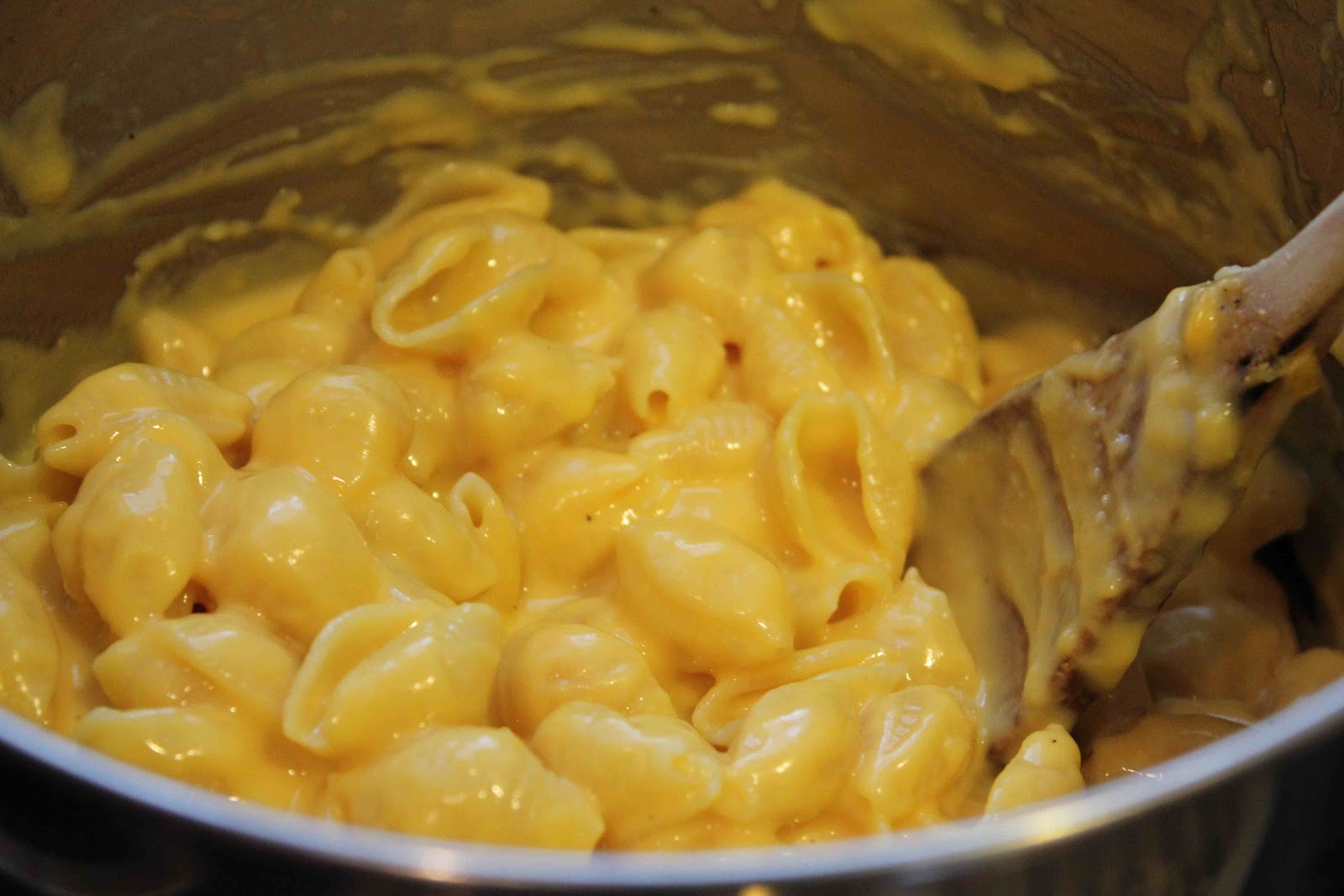 stovetop mac and cheese with evaporated milk