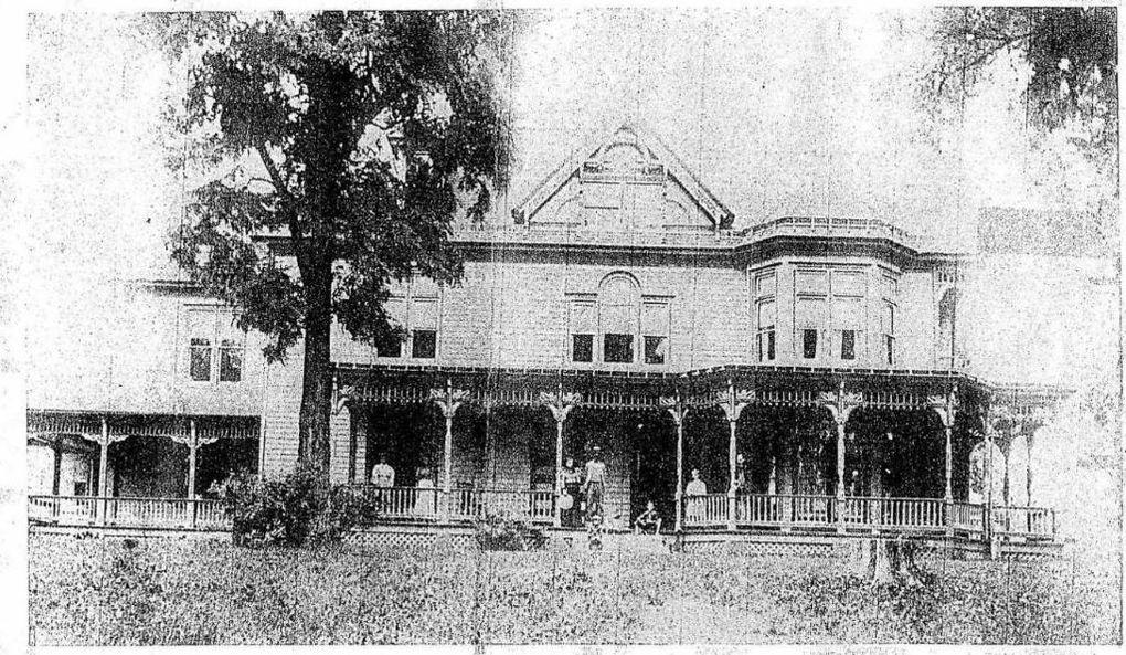 Yesterdwell 1749 Victorian Max Meadows, VA