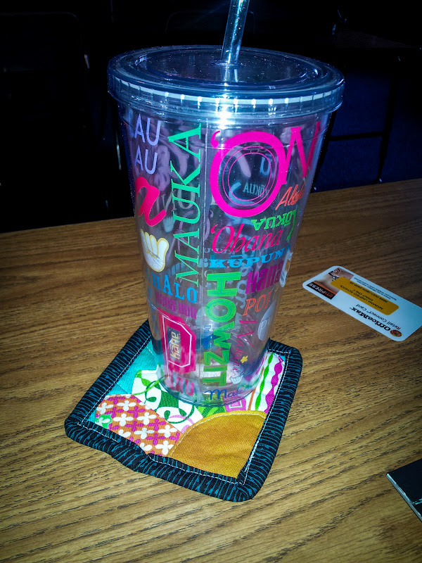 The Berry Bunch Dresden Fan Coaster