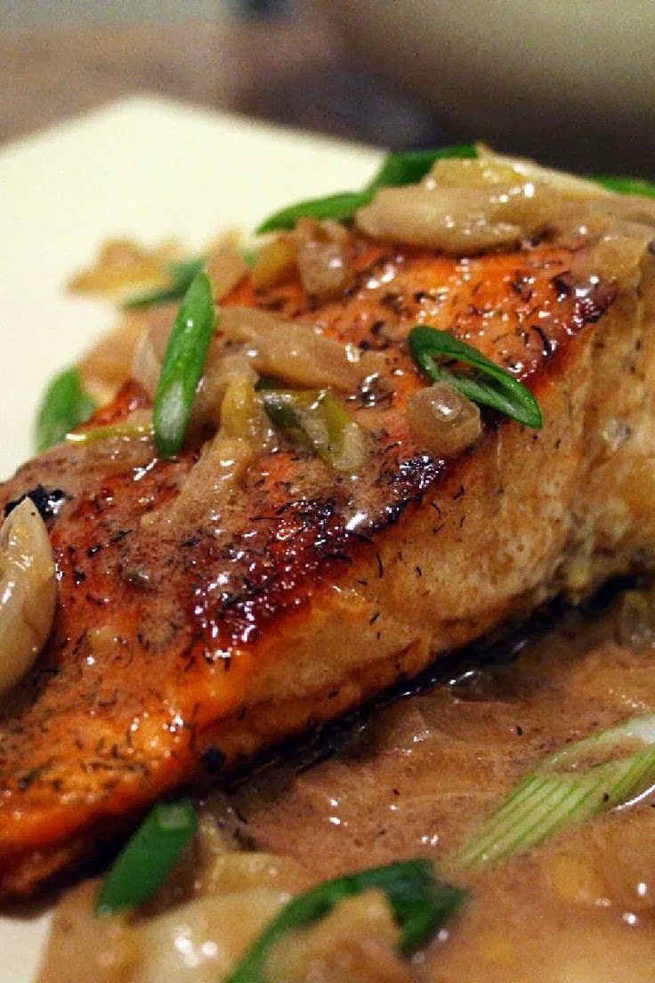 Spicy Salmon with Caramelized Onions Boy Meets Bowl