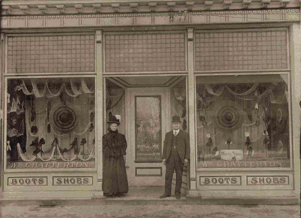 Rare Vintage Photos of Stores in Victorian Era vintage everyday