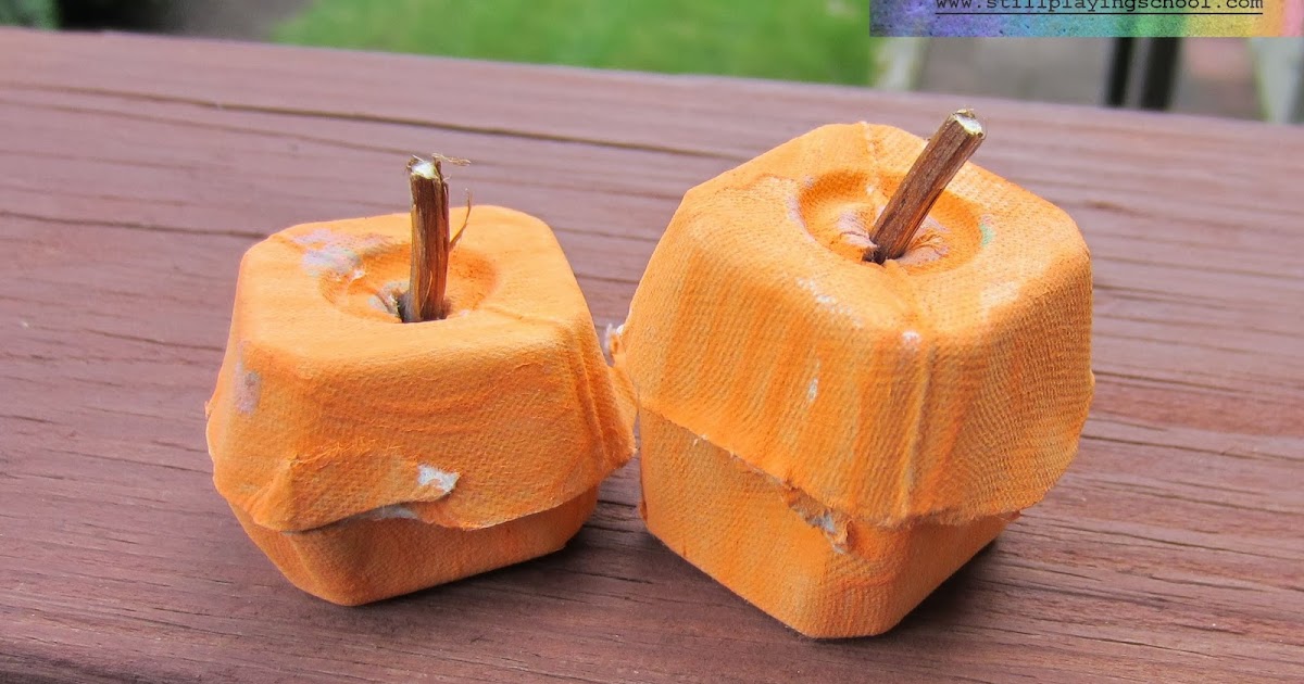 Egg Carton Pumpkins & JackoLanterns Still Playing School