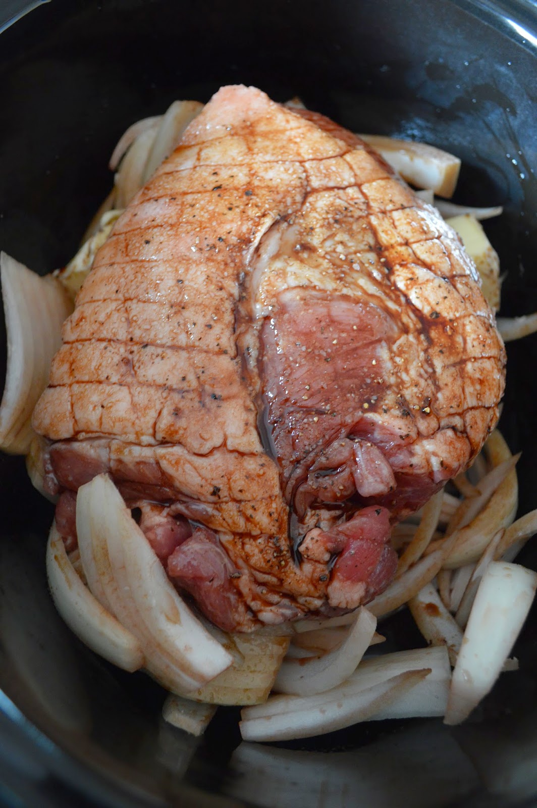 From Scratch SlowCooker Blueberry Pulled Pork