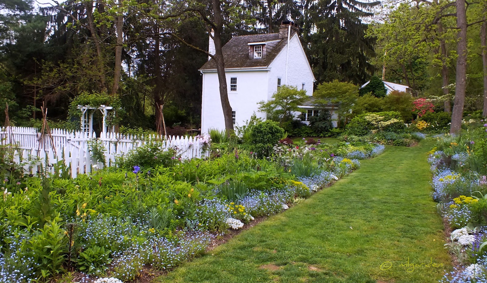 Garden Design Ideas The Layered Garden