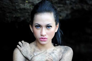 Kumpulan Foto Amel alvi Terbaru Lengkap Dengan Profilnya