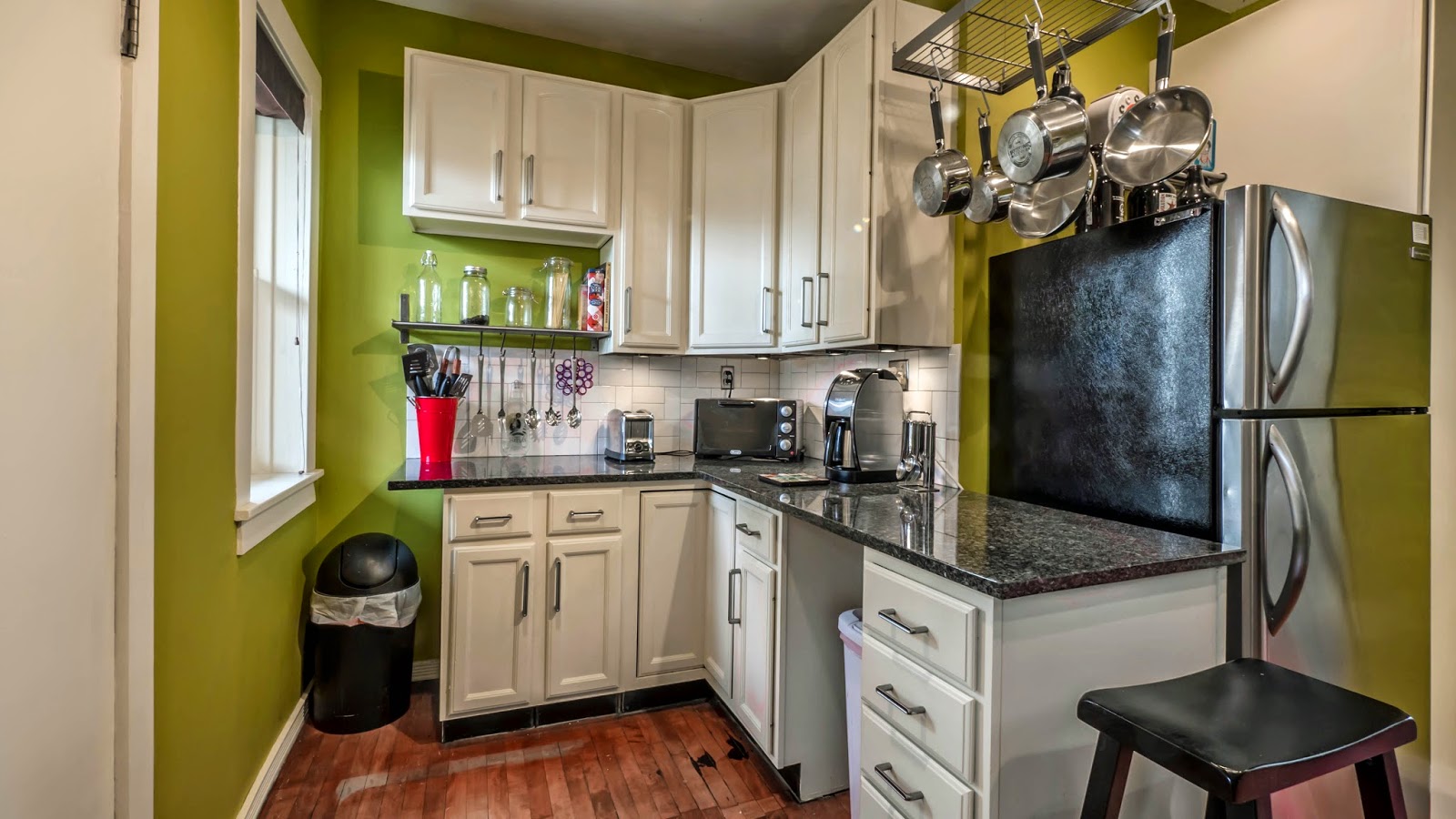 The Chicago Real Estate Local New for sale! Attractive North Center