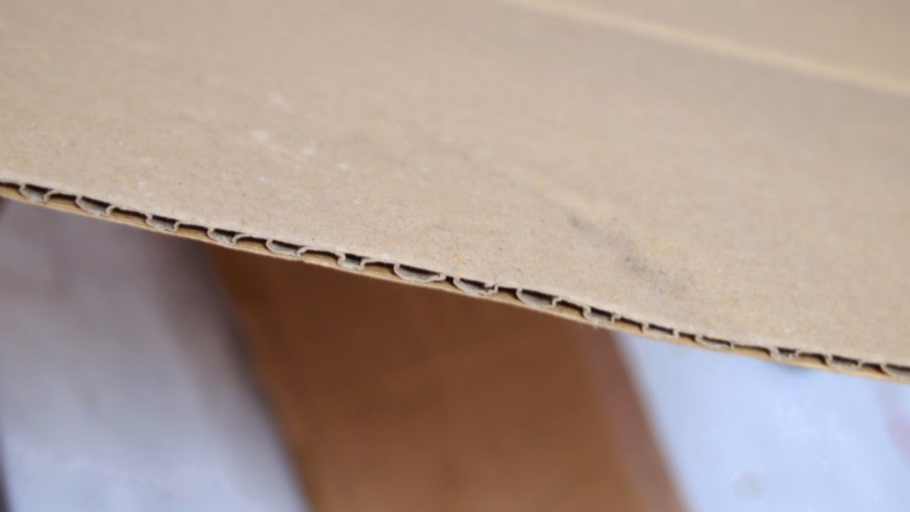 Dali Lomo: Cardboard Types Dali Lomo: Cardboard Types