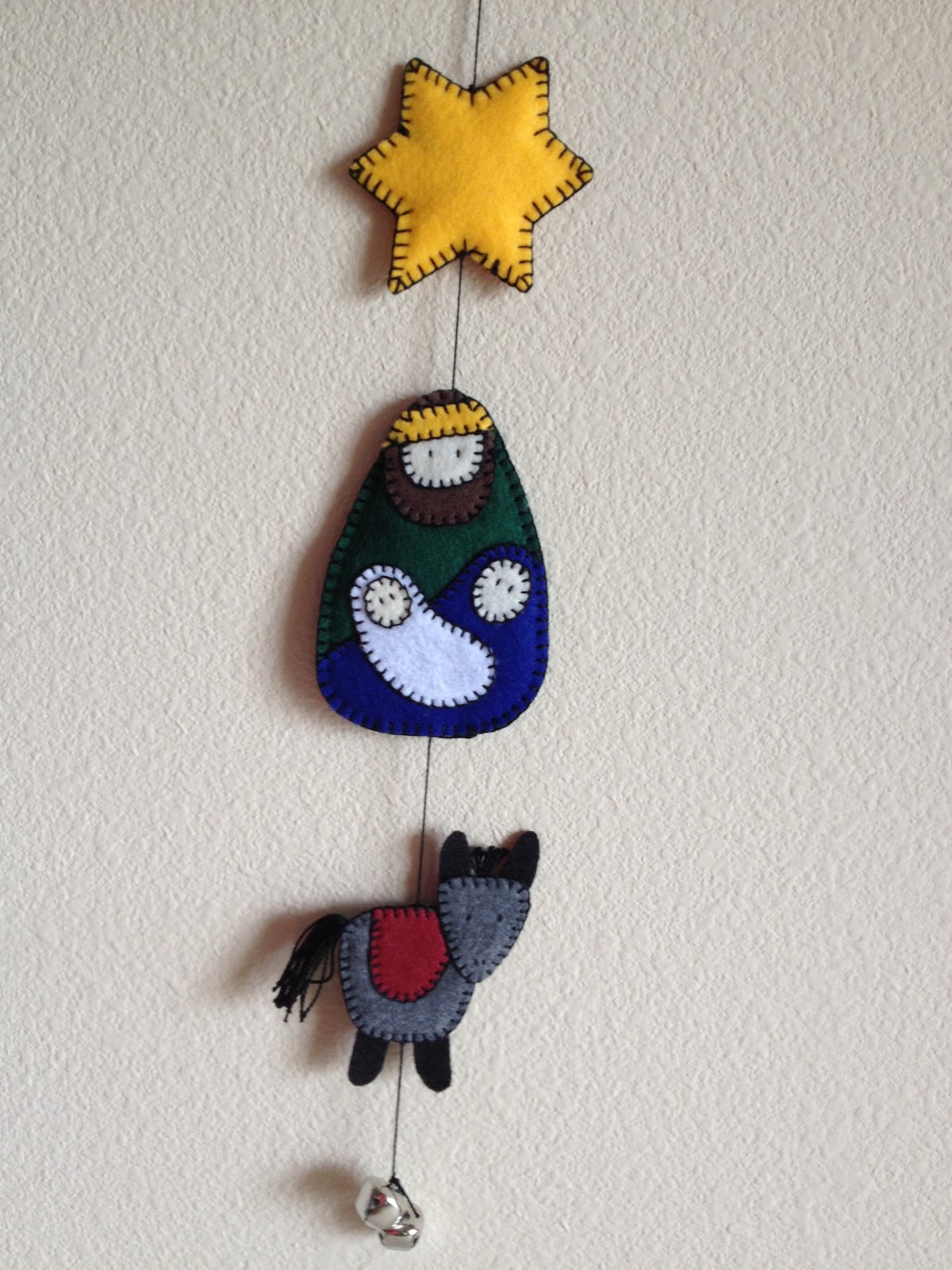 CowbellKelly Nativity from Felt