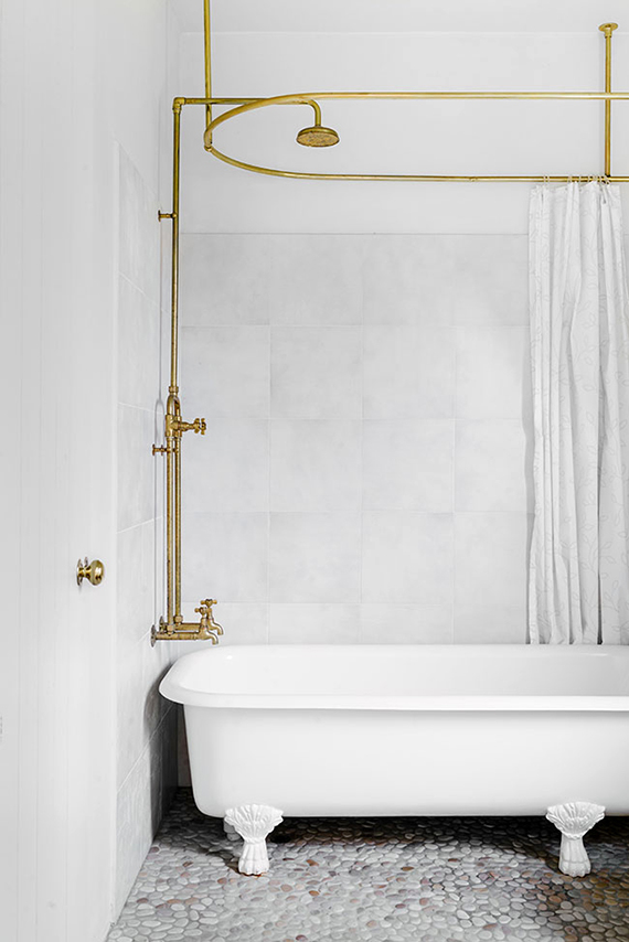 Brass pipe bathroom fixtures My Paradissi