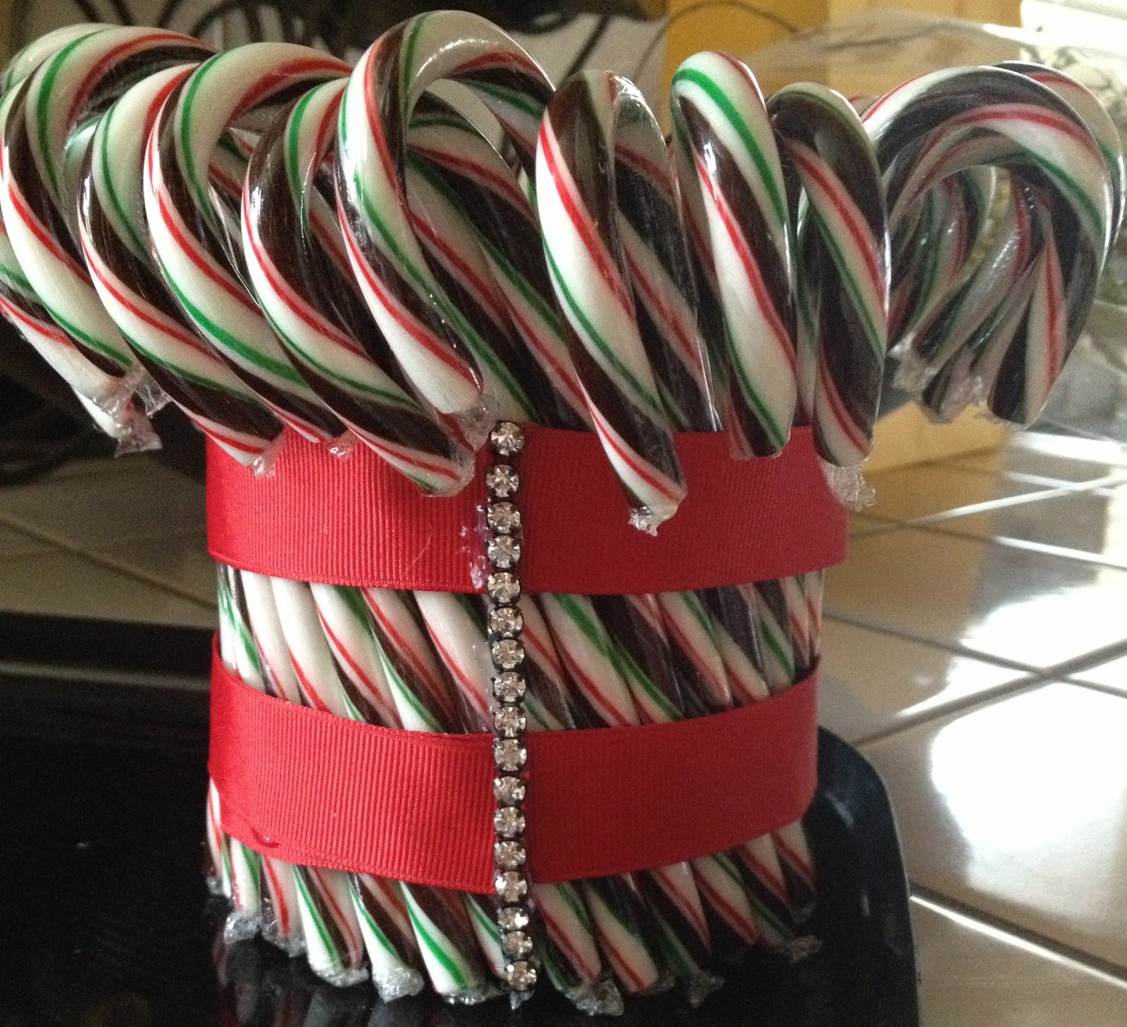 Evolution Revolution Christmas Craft DIY Candy Cane Vase