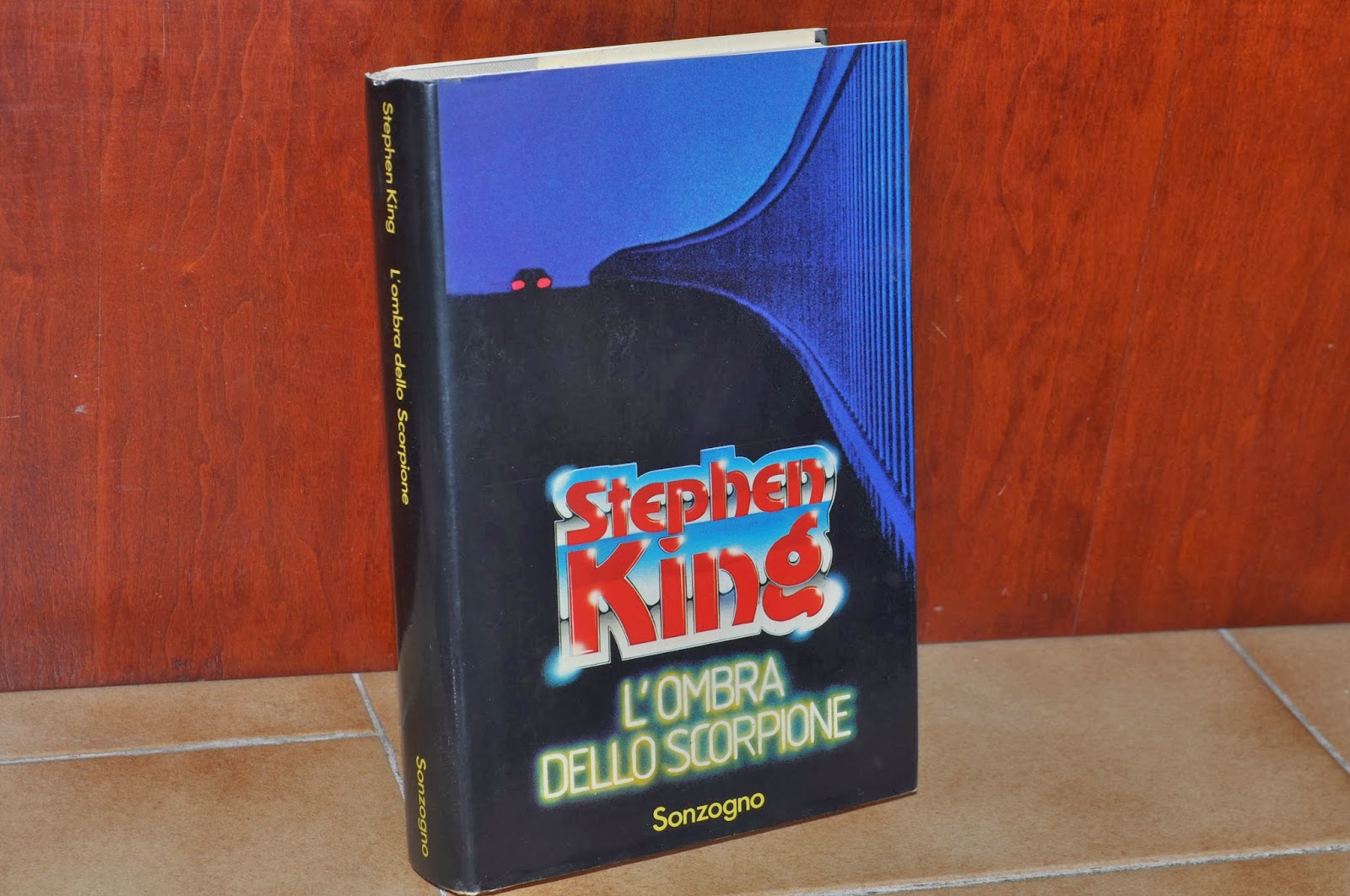 Le prime edizioni di Stephen King: L'OMBRA DELLO SCORPIONE
