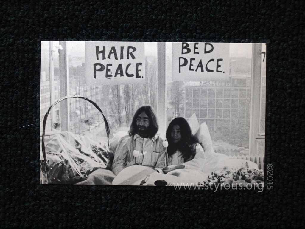 The Styrous® Viewfinder 20,000 Vinyl LPs 44 John Lennon & Yoko Ono