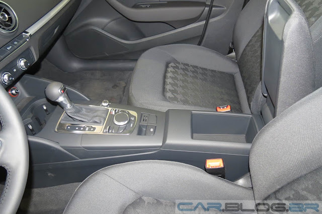 Audi A3 - Nova geração - Página 3 Audi-A3-Sportback-2014+(15)