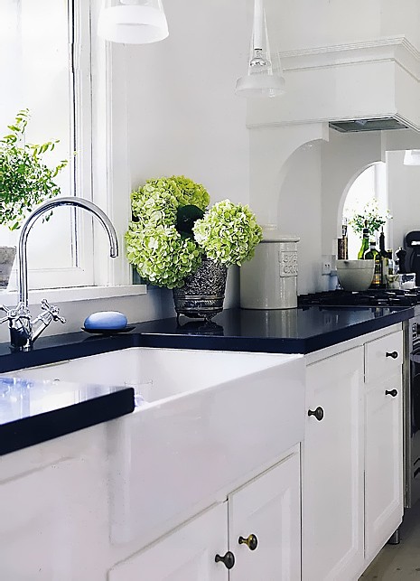 You paid more than me: Black Kitchen Countertops