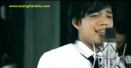 Lirik Dan Kord Kunci Gitar Sahabat Jadi Cinta Zigaz Maingitardulu Com Lirik Dan Kord Kunci Gitar Sahabat Jadi Cinta Zigaz Maingitardulu Com
