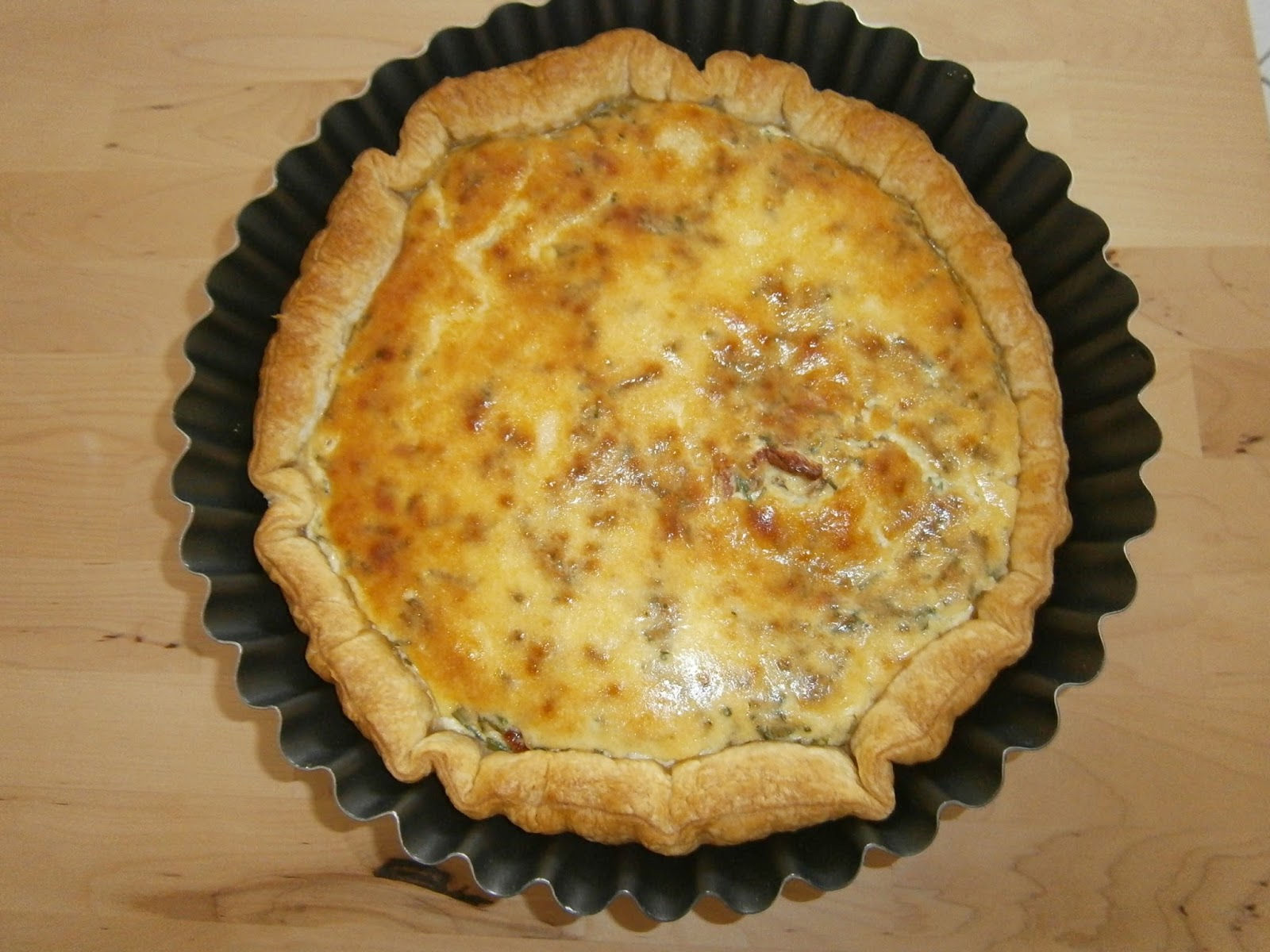 Délices d'une novice Quiche au mascarpone et tomates séchées
