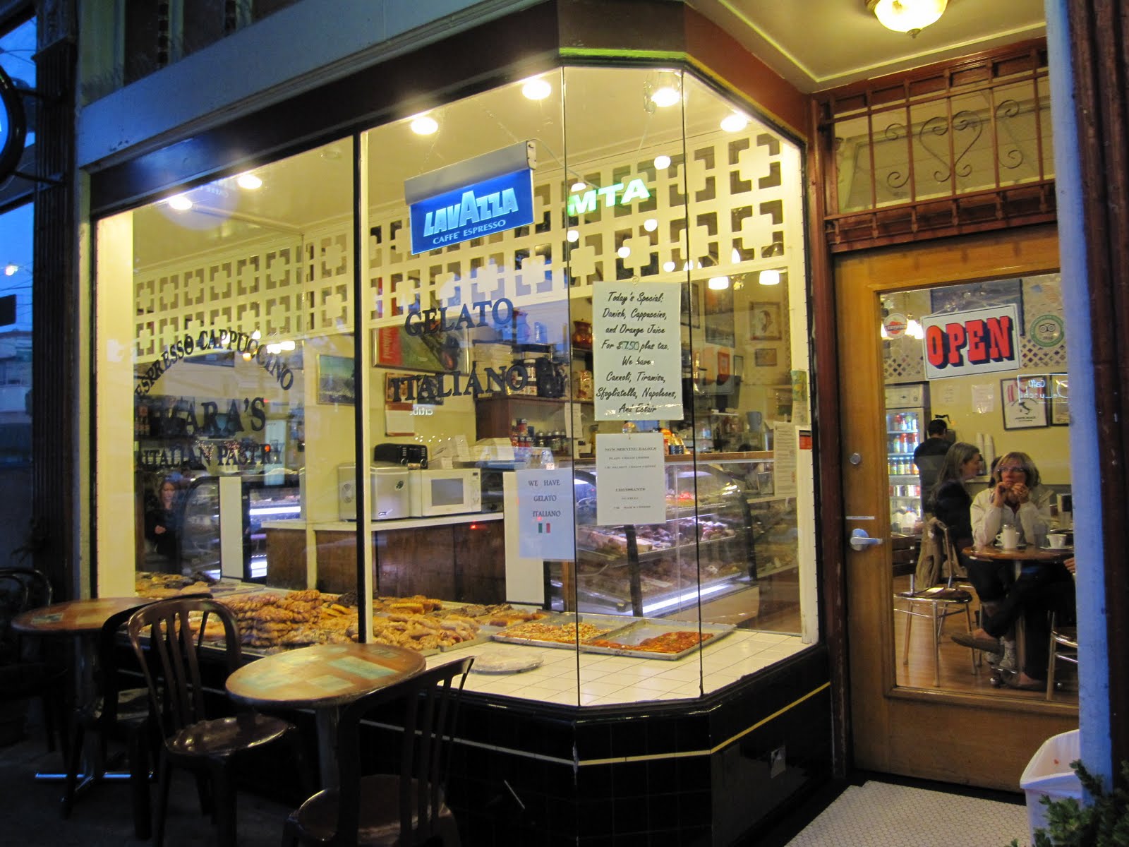 San Francisco Mara's Italian Pastries