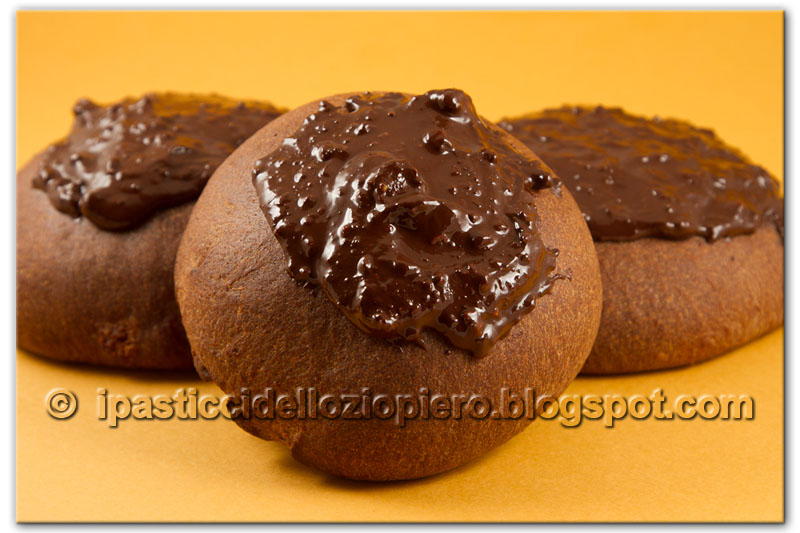 I Pasticci dello Ziopiero Brioches al Cioccolato con Crema agli