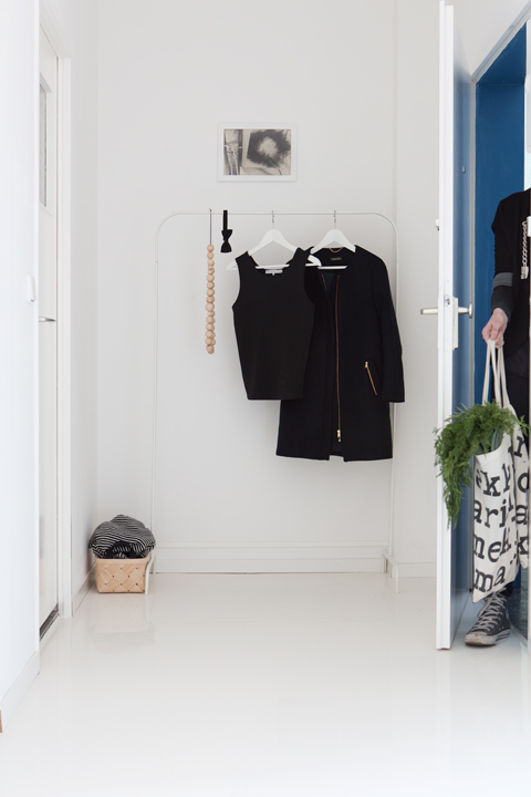 Minimalista low cost recibidor estilo nórdico
