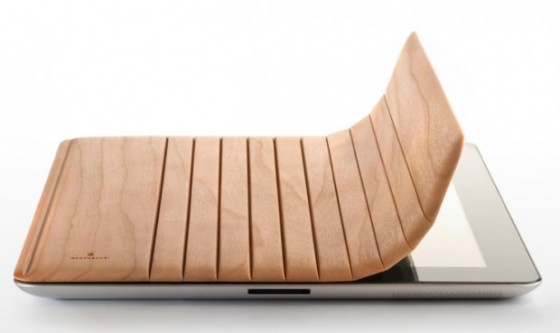 Miniot-iPad-2-Wood-Cover-1-e1301334722760.jpg