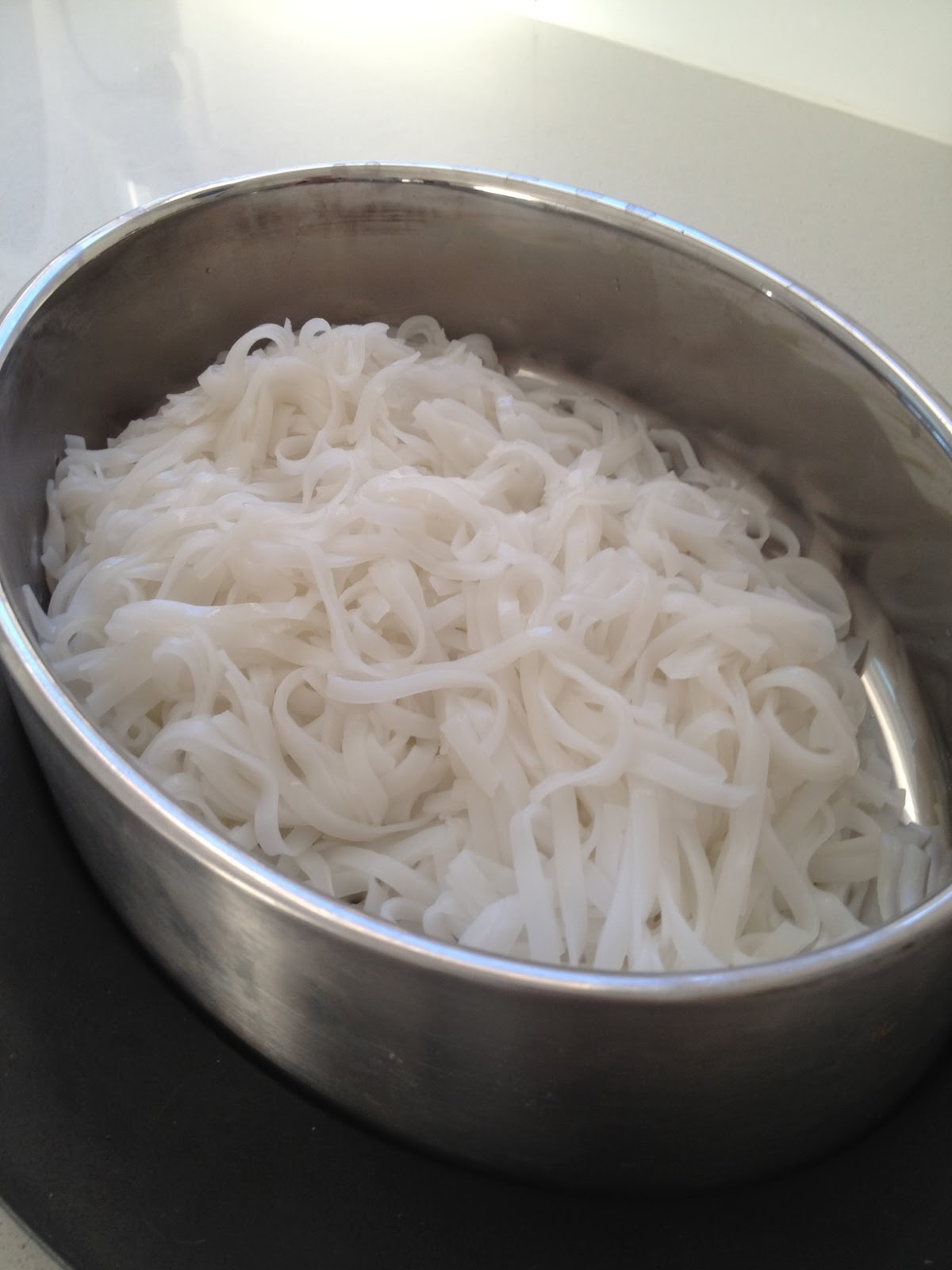 Mixing it up with Thermomix!! Yellow Prawn Curry over Rice Noodles