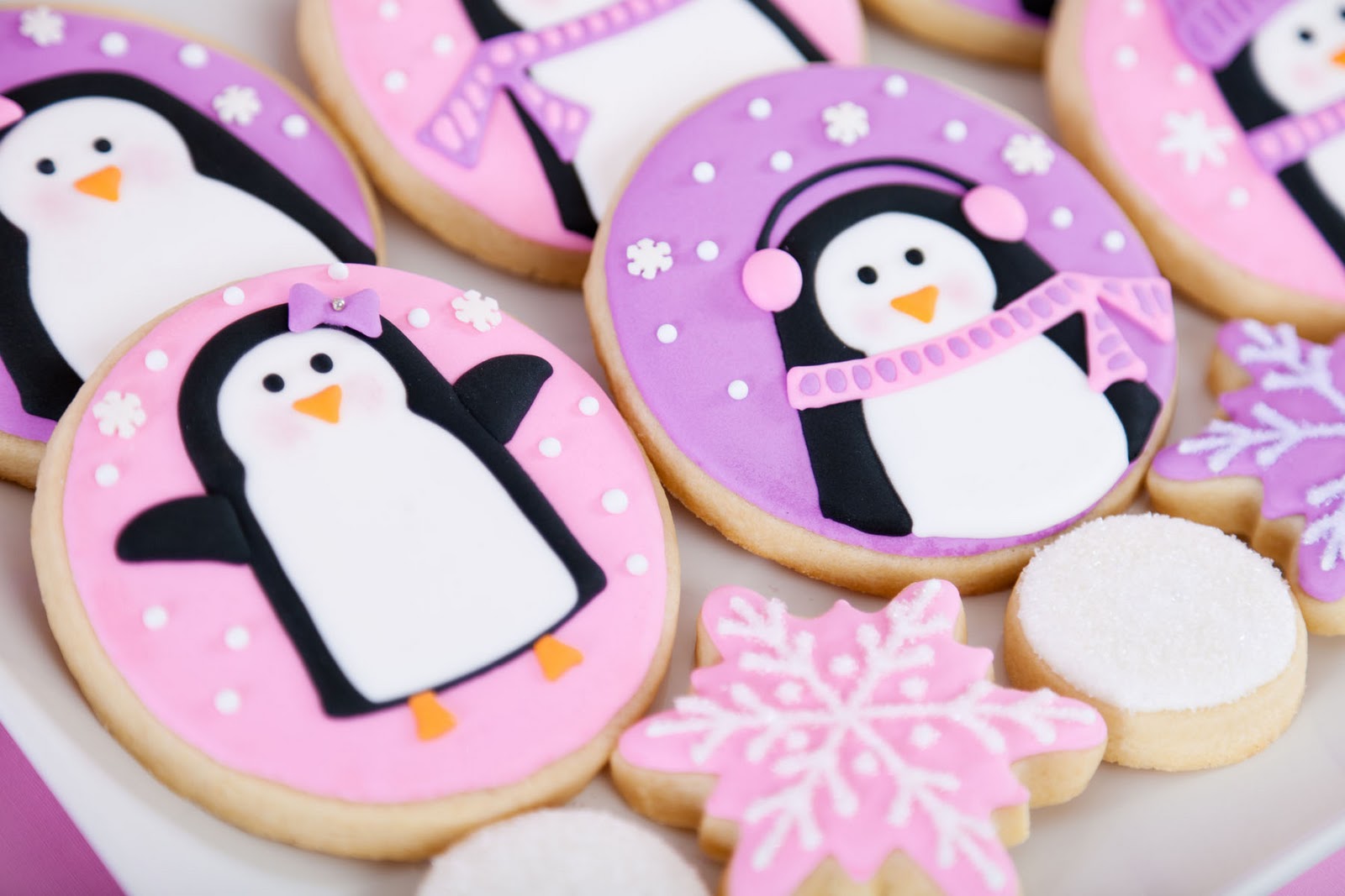 cute penguin cupcakes