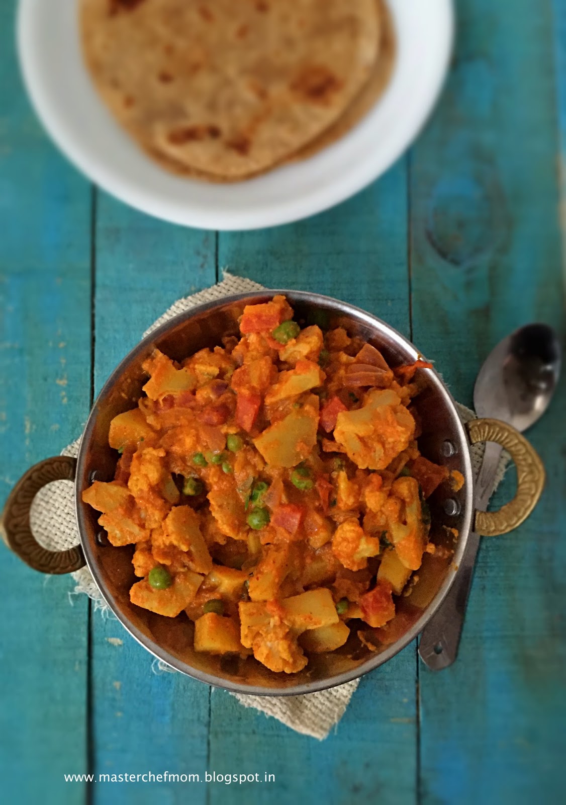 MASTERCHEFMOM: Restaurant Style Mixed Vegetable Curry | A Blend of ...