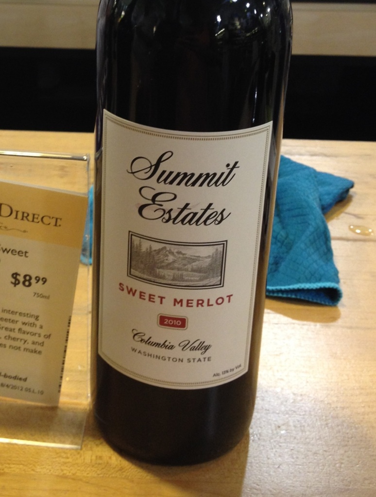 Catalina's Wine Review Blog Summit Estates Sweet Merlot