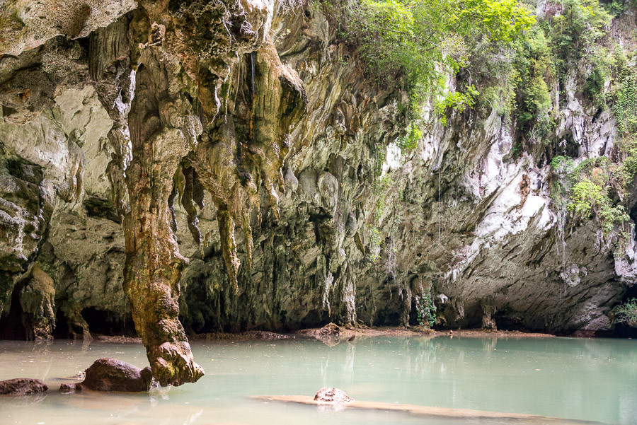 Railay. Journey to the lagoon