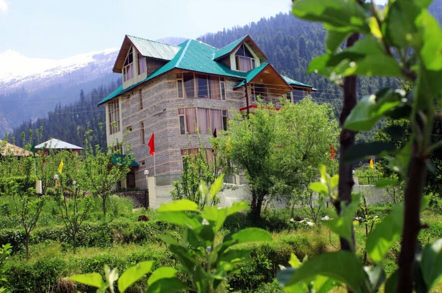 Astha Cottage Manali Deluxe and Luxury Cottages In manali Manali