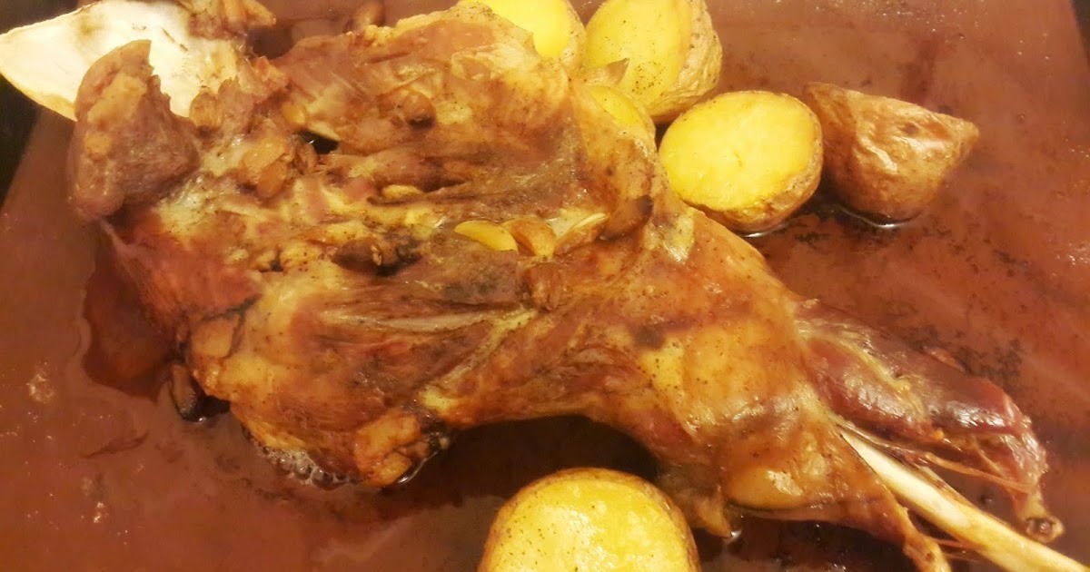 Zeynep Bayraktar Fırında Kuzu Tandır