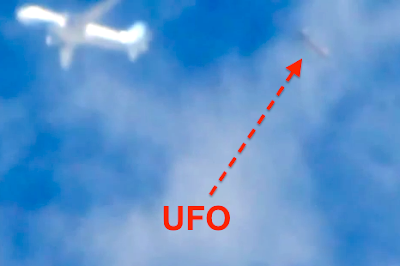 ''Boingu” që rrezikoi përplasjen me një disk fluturues UFO,+UFOs,+sighting,+sightings,+alien,+aliens,+ET,+paranormal,+space+NASa,+jet,+airbus,+rodScreen+Shot+2012-10-11+at+10.27.44+AM