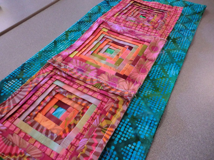 Quilt Whimsy Folded Log Cabin Class Photos.
