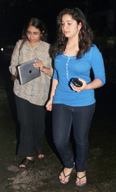 Sachin’s Daughter Sara Tendulkar Photos | My Best Walls