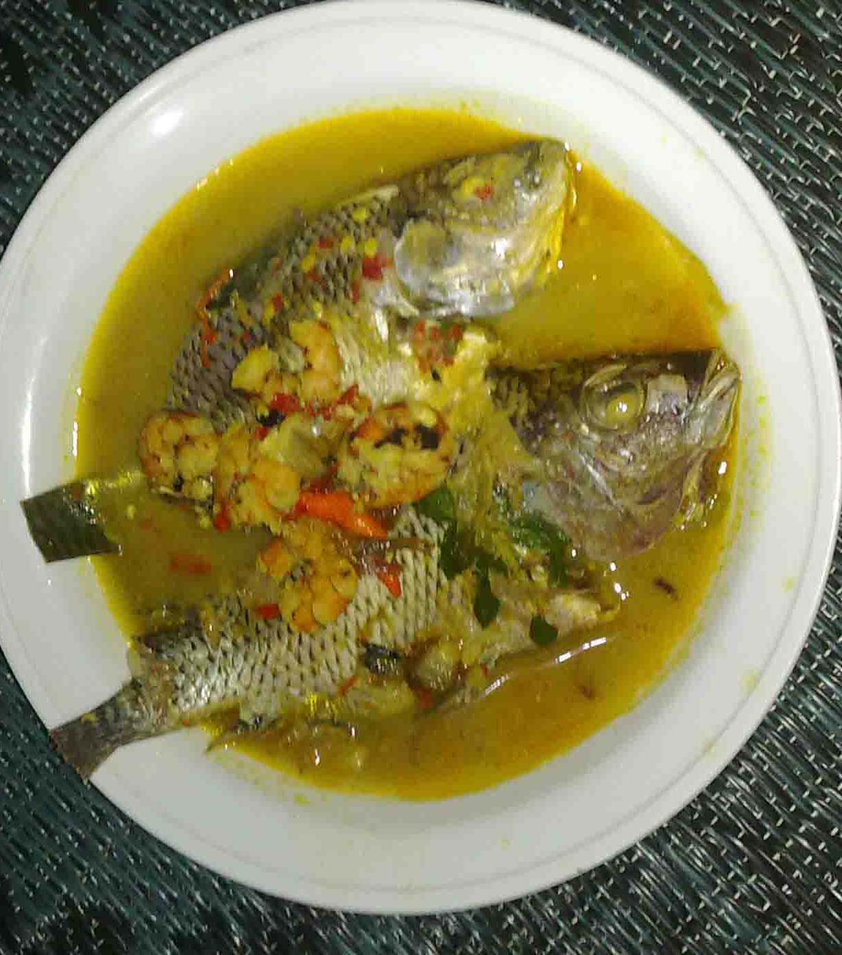 Resep Masakan Singgang Ikan Kuah Kuning Khas Sumbawa Resep Masakan Singgang Ikan Kuah Kuning Khas Sumbawa